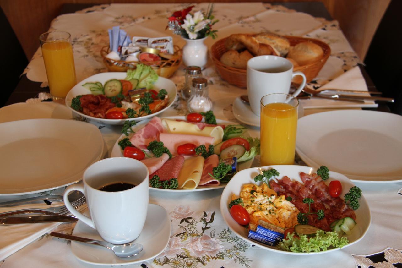 באד קיסינגן Hotel Humboldt מראה חיצוני תמונה